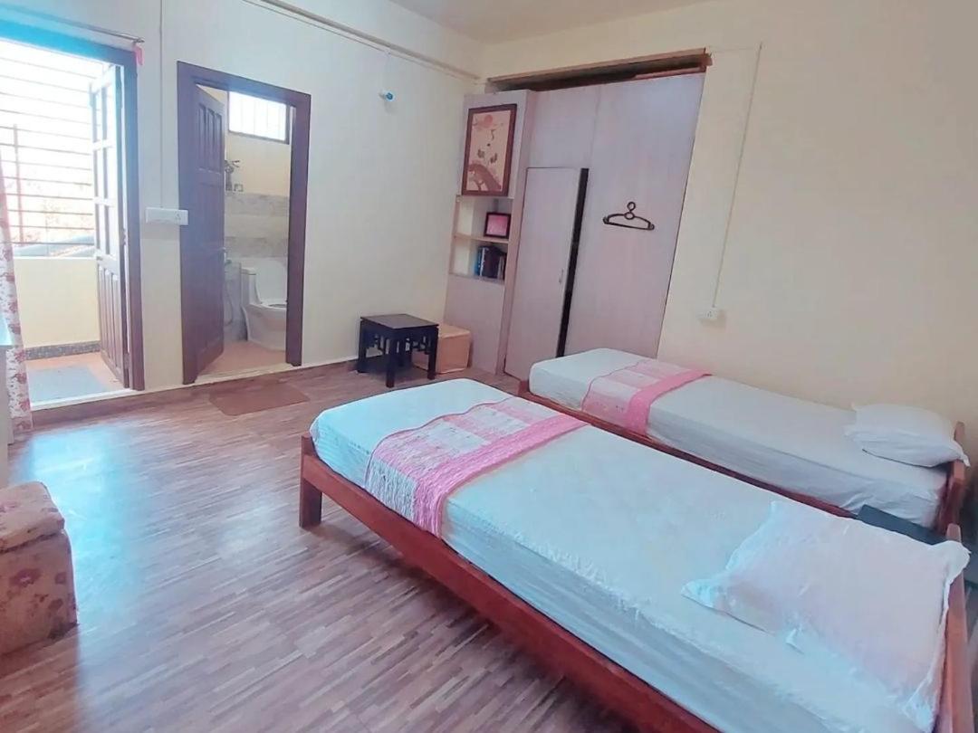 Giftland Homestay ไอซอล ภายนอก รูปภาพ